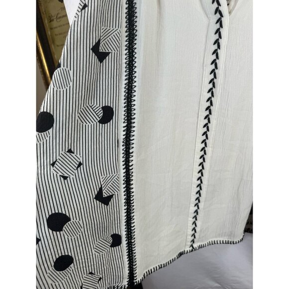 John Mark Geometric Embroidered Black White Lace Boho Blouse Flounce Sleeve M - Picture 6 of 11
